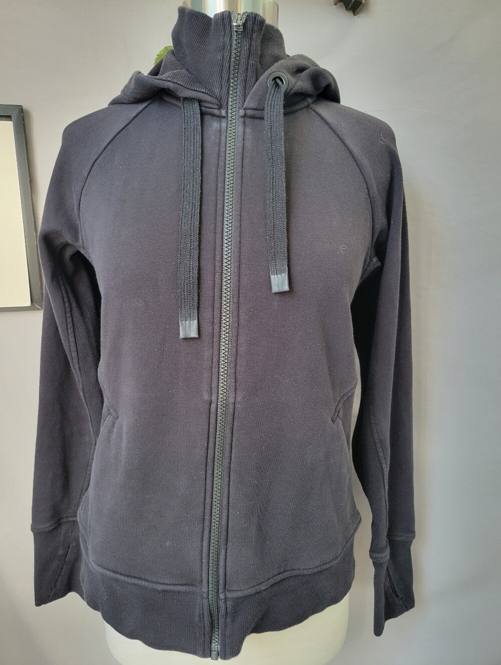 Athleta Triumph Hoodie Sweatshirt Black S - Picture 2 of 12
